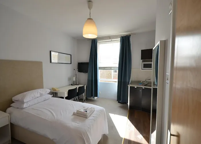 Amber Residence Hotel-Suites